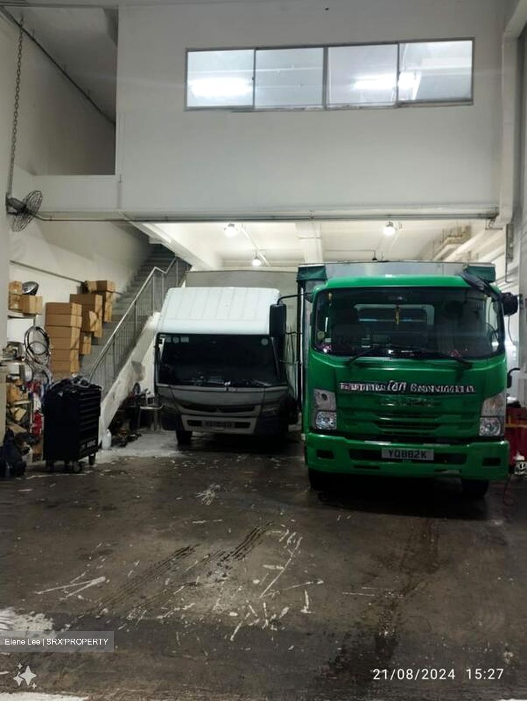 E9 Premium (D27), Factory #523504321